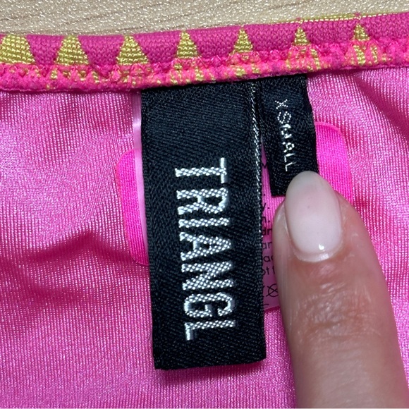 •Triangle Swimwear Cora bikini set in ursa - Picture 12 of 16